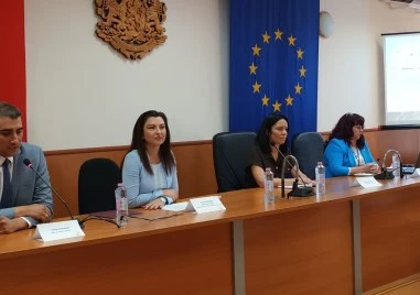 Експерти: Институциите, децата и родителите трябва да работят заедно за ефективна превенция на насилието