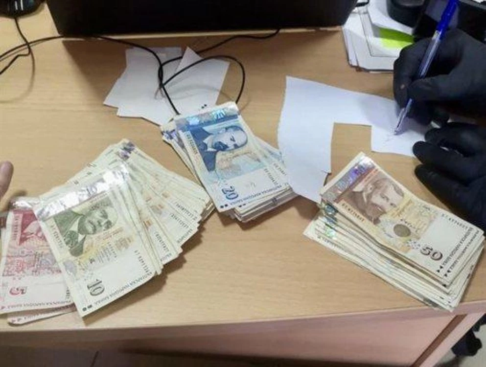 Над 30 души попаднаха в инвестиционна схема за близо 1,4 млн. лева