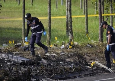 Медицински хеликоптер се разби в Малайзия, има загинали