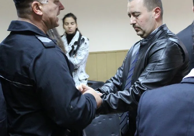14 години измамените от Владимир Елдъров чакат справдливост, а делото дори не е започнало