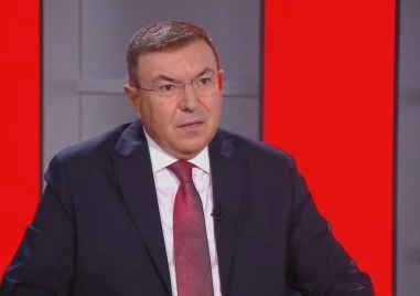 Костадин Ангелов: Нито един партиен кандидат не може да бъде обединител на нацията