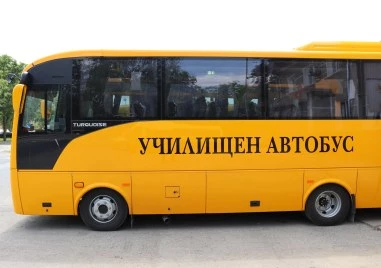 Преди новата учебна година: Проверка установи неизправности при над 140 училищни автобуса