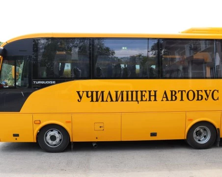 Преди новата учебна година: Проверка установи неизправности при над 140 училищни автобуса
