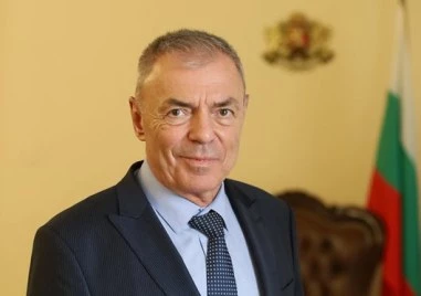 Сергей Игнатов: Децата са претоварени, трябва да променим системата на оценяване
