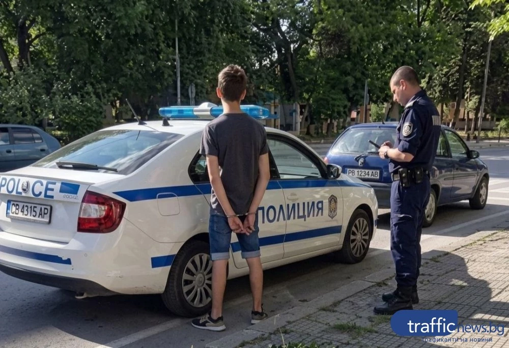17-годишен се метна на семейната Корса без книжка край Пловдив, позорът му лъсва в кметството