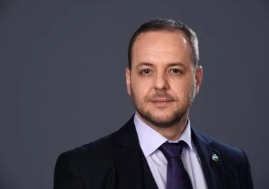 Прокуратурата обвини Борислав Сандов, превишил властта си със споразумението с НПО-то на Калушев