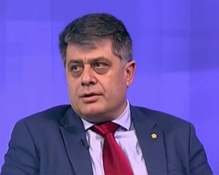 Първа номинация за ВСС - издигнаха Петко Петков от националното следствие