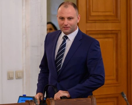 Особеният управител на 
