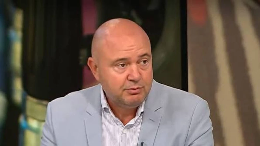 Димитър Хаджидимитров: Пазарът се успокоява, горивата поевтиняват до месец