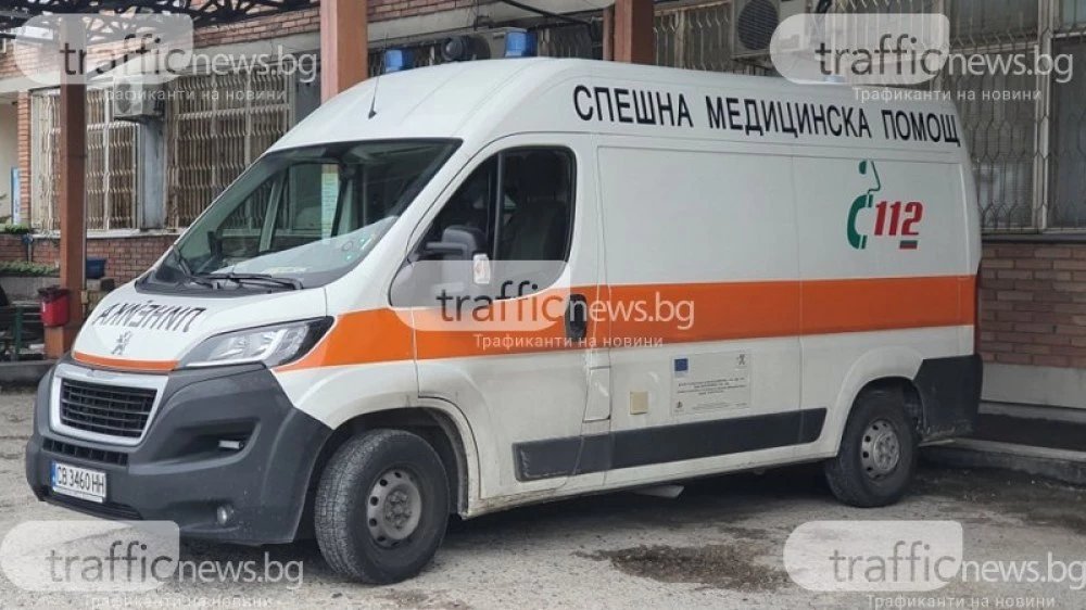 Двама загинаха при тежка катастрофа край Котел, вдигнаха медицински хеликоптер