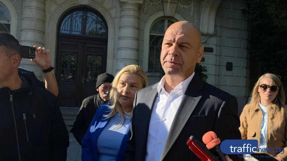 Костадин Димитров дойде при протестиращите: Търсим диалог, предложихме цена за откупуване на имота на Марица