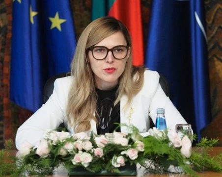 Велислава Петрова предлага на Йотова да отзове посланика ни в ОАЕ
