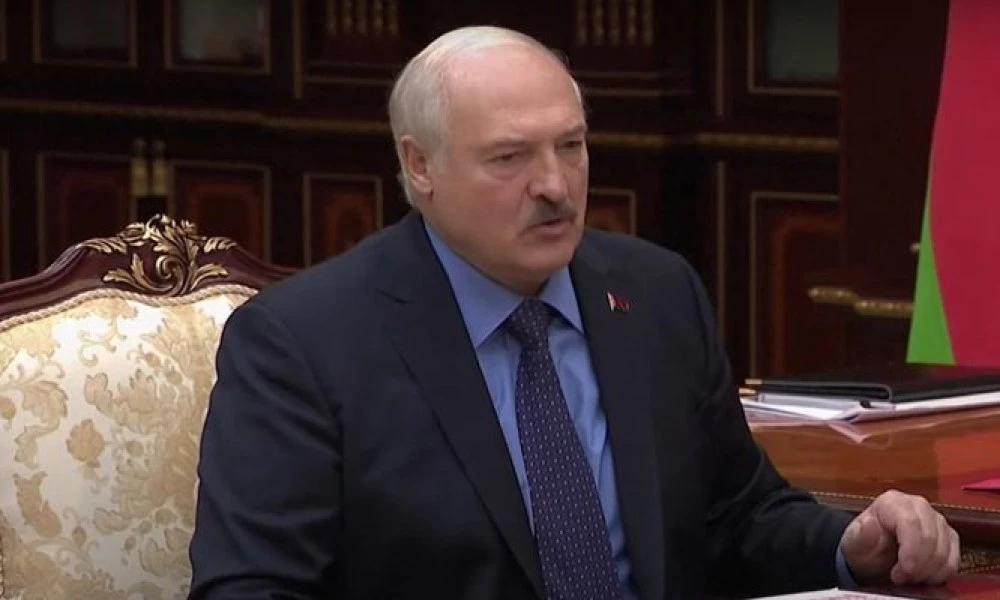 Лукашенко помилва още 15 осъдени под натиска на САЩ