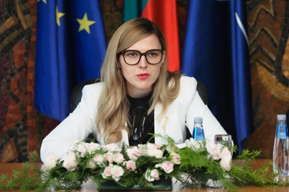 Велислава Петрова предлага на Йотова да отзове посланика ни в ОАЕ