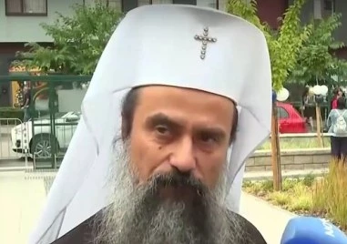 Посрещнаха с тържествена служба патриарх Даниил във Витлеем