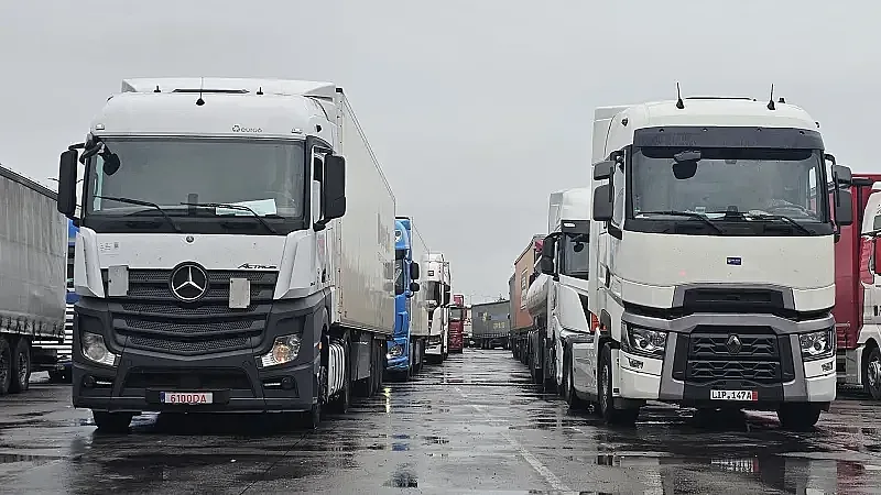 Блокаж на границата ни с Турция: 18 километра опашка на 