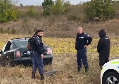 Екшън край Бургас: 35-километрова гонка завърши с катастрофа и арест