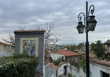 Облачно и хладно в Пловдив днес, температурите падат