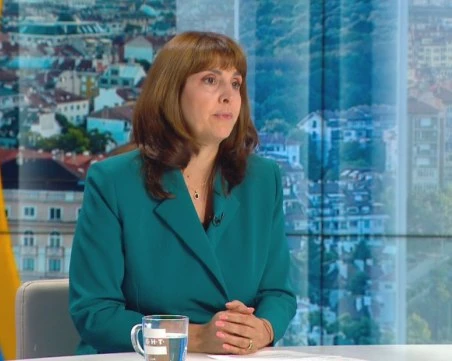 Наталия Ефремова: Предвиждаме 300 млн. евро повече за семействата в Бюджет 2027