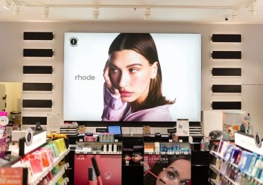 Rhode вече е в Пловдив - историята на beauty феномена, който пристига ексклузивно в Sephora Plovdiv Plaza
