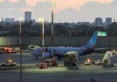 Мъжът, спасил пилота на Flydubai от нападателя: Цялата пилотска кабина беше в кръв