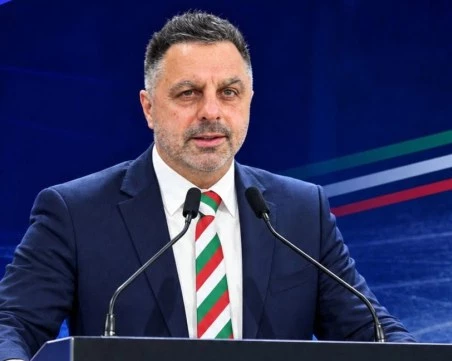 За първи път българин влезе в управлението на световния хокей