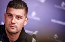Рибарски: Играчите могат много повече! Голямото текучество води го загуба на облик