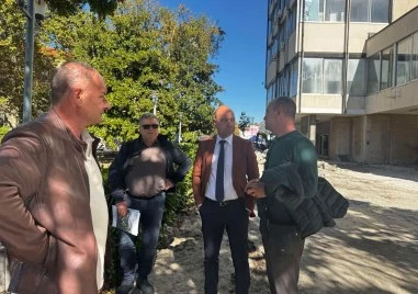 Разширяват пешеходното пространство от площад „Централен в Пловдив