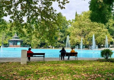 Времето утре: Слънчево, тихо и температури до 26°