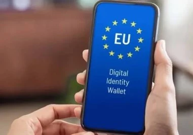 Дигиталната самоличност в телефона ни: Вижте правилата за Европейския портфейл и безплатен КЕП в България