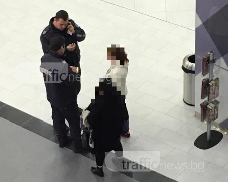 Джебчийки обраха посетител в известна търговска верига в центъра на Пловдив
