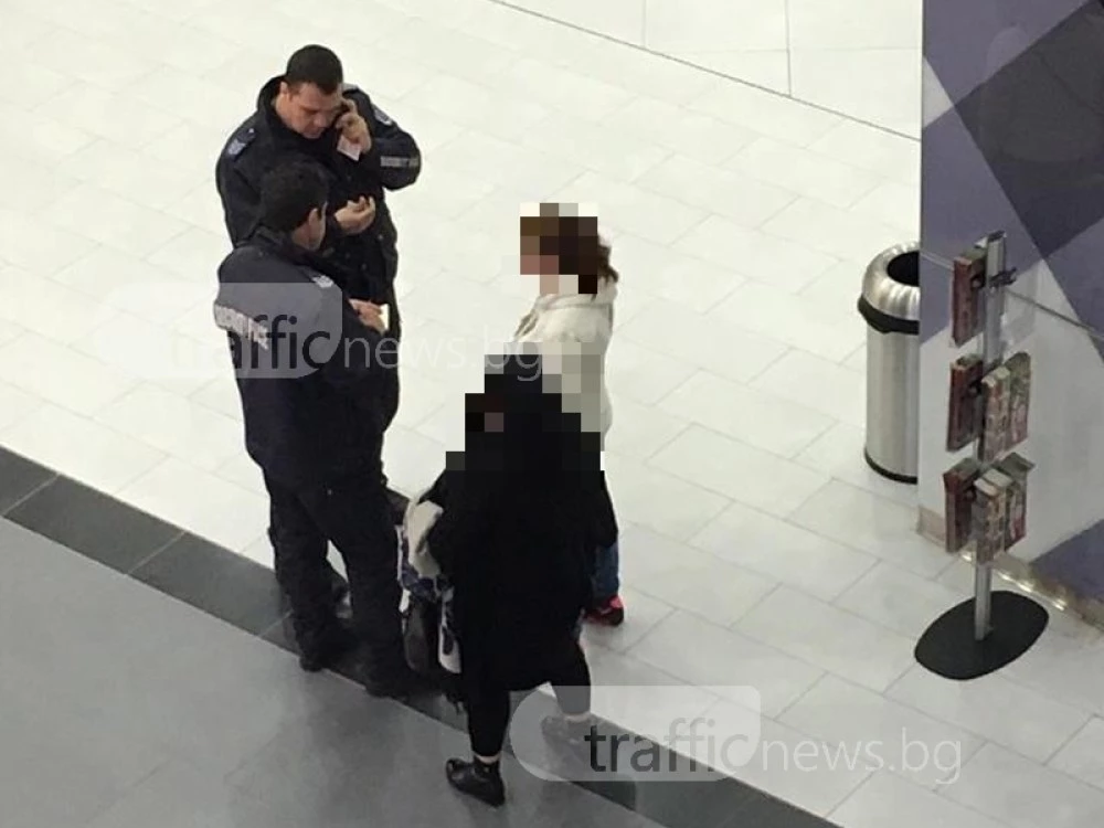 Джебчийки обраха посетител в известна търговска верига в центъра на Пловдив