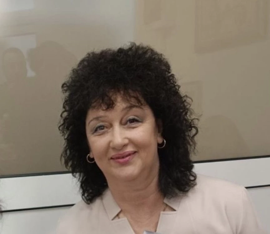 Шефката на Ревматологията проф. д-р Мариела Генева-Попова точила с фалшиви направления от неин медицински център