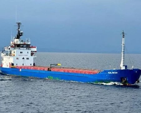 Прекратиха издирването на екипажа на потопения кораб в Черно море