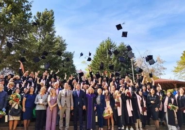 Дипломира се Випуск 2026 на Филиала на МУ-София във Враца
