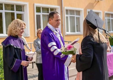 Медицински университет – София е отново първенец в 5 професионални направления
