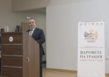 Министър Абровски: Плащанията към земеделските производители ще стартират от 20 октомври