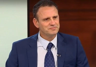 Иван Ангелов: Трайните преговори за мир в Украйна може би ще стартират от България