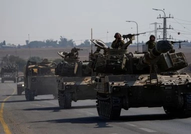 Военна техника преминава през страната за учение на полигон „Ново село