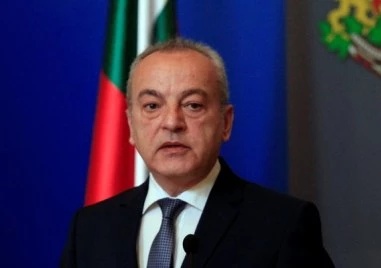 Гълъб Донев: Ще контролирам тези, които злоупотребяват с домашната ракия