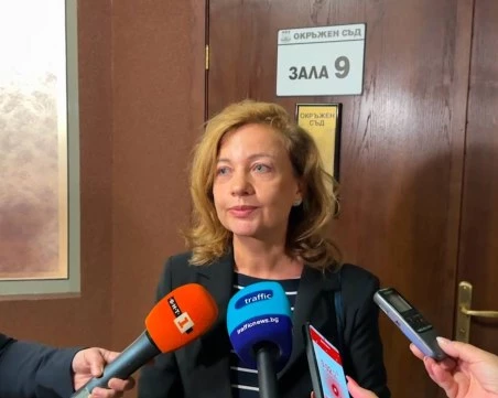 Осмокласникът е обмислил убийството на майка си, съдът го остави в ареста