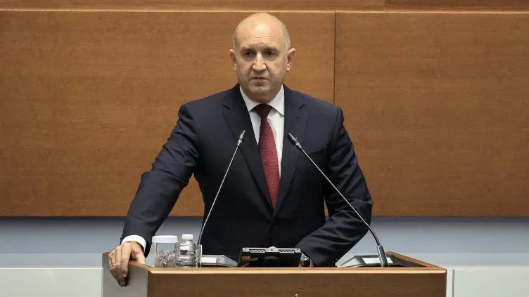 Радев: Митрофанова увери, че Русия няма информация за ударите по корабите в Черно море