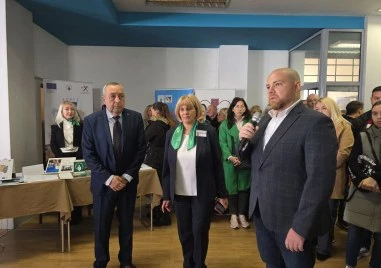 Работодатели от Пловдив и региона предложиха 110 свободни места предложиха  за младежи и трайно безработни