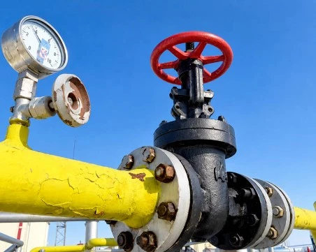 Ще има ли драстично поскъпване на природния газ и парното на прага на зимата