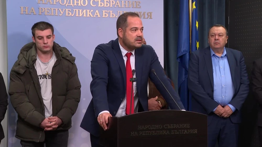 Заради съмнения за полицейско насилие: ДПС призова Демерджиев да поиска оставката на директора на ОДМВР-Кърдажи