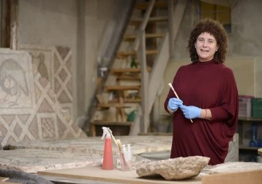 Пенсионираха  Елена Кантарева - Дечева от „Старинен Пловдив