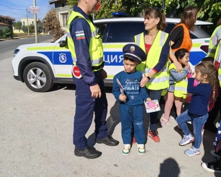 Инициатива за пътна безопасност в село в Пазарджишко