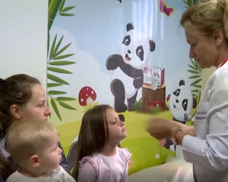 150 000 противогрипни ваксини пристигнаха у нас, разпределят ги по лекарските кабинети