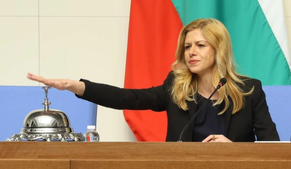 ГЕРБ събира подписи за оставката на Доцова след случая със Соня Колтуклиева