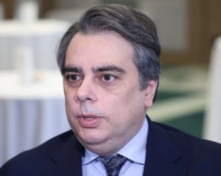 Асен Василев: Да изберем човек, от който няма да ни е срам